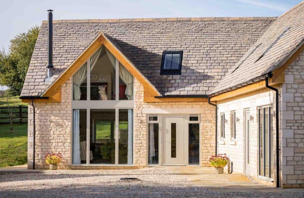 Villa Flynn'S Barn à Aylworth Extérieur photo